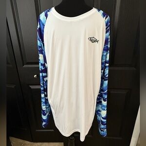Men's White and Blue Long Sleeve Tee